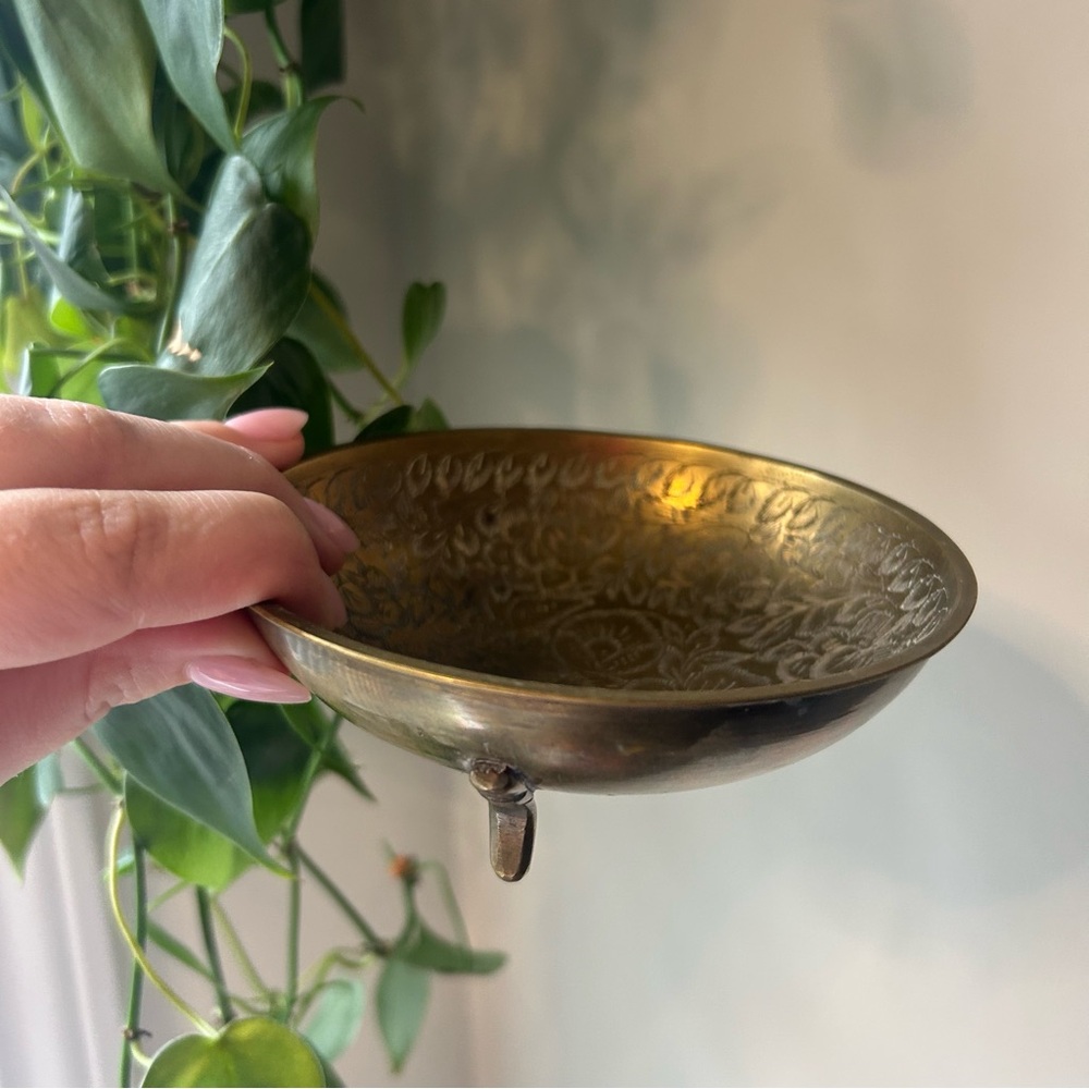 Vintage Etched Brass Footed Bowl – Floral Engraved Trinket Dish
